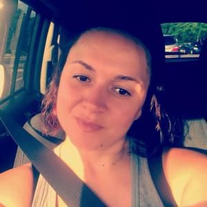 Meet your Posher, Michaela